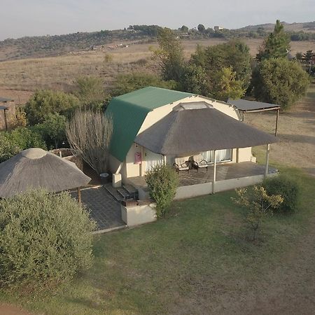 מגליסבורג Nullarbor Cottages מראה חיצוני תמונה