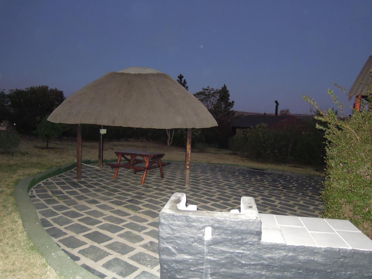מגליסבורג Nullarbor Cottages מראה חיצוני תמונה